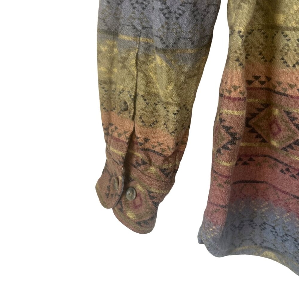 Cabelas Aztec Southwest Patterned Button-Up Shirt… - image 8